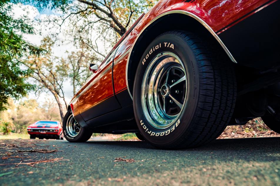 properly aligned wheels on vehicle